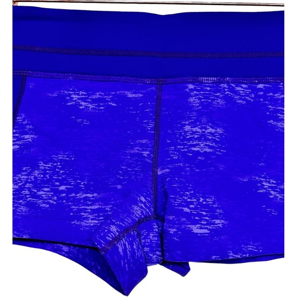 Athleta Stealth Shortie Printed Purple Stretch Gym Workout Shorts Women’s Small - Picture 3 of 8